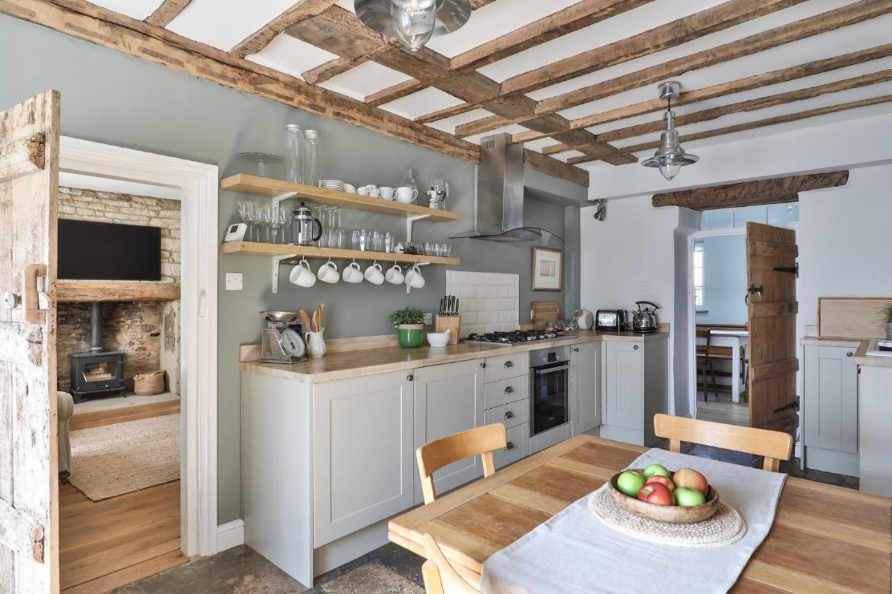 Coombers Mead Cottage تيتبري المظهر الخارجي الصورة