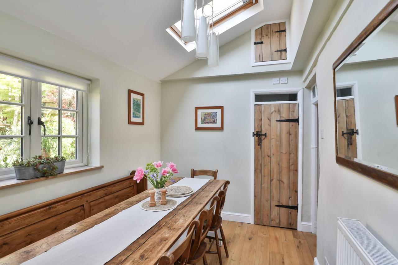Coombers Mead Cottage تيتبري المظهر الخارجي الصورة
